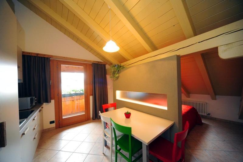 Appartamenti E Camere Veronica Cogolo Buitenkant foto